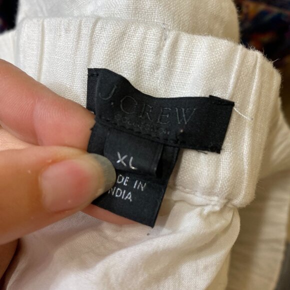 J.Crew Linen Shorts size XL Extra Large Tassel White Embroidered Elastic Waist - Picture 6 of 6